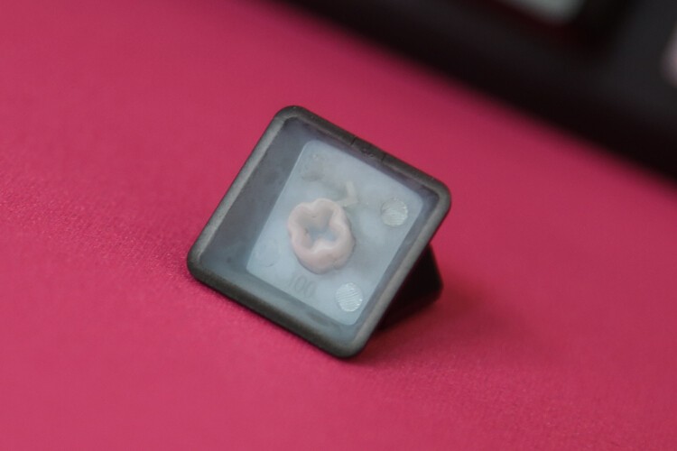 MV新轴体新体验：海盗船K60 PRO樱桃VIOLA机械键盘开箱