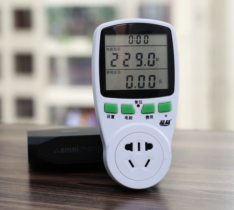 支持220V输出，解决移动电源致命短板-Omni 20+移动电源
