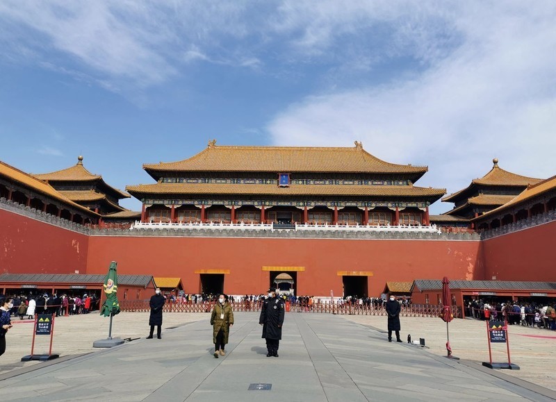 再拍故宫太和门广场