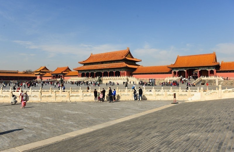 再拍故宫太和门广场