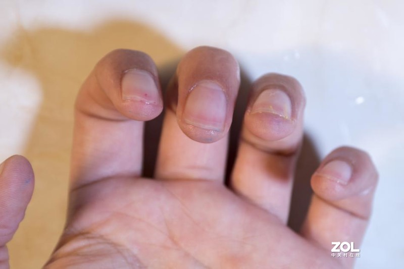 颜值与实力并存--OcareLink/欧卡尔琳 P40 小蛮腰冲牙器