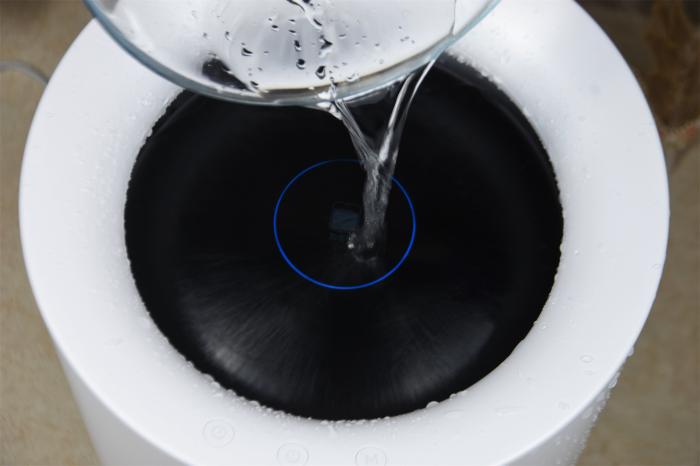 米家纯净式智能加湿器Pro体验：三重抗菌无水雾，加水也要更方便