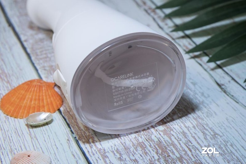 颜值与实力并存--OcareLink/欧卡尔琳 P40 小蛮腰冲牙器