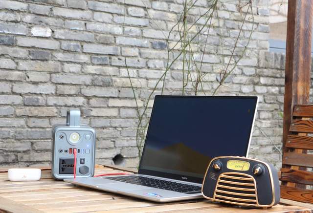 220V市电随身携带，户外达人、钓友必备！羽博户外电源测评