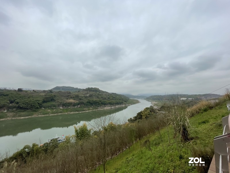 手机里留存的照片供大家欣赏