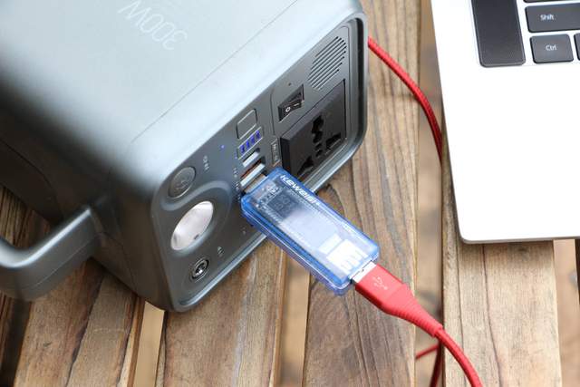 220V市电随身携带，户外达人、钓友必备！羽博户外电源测评