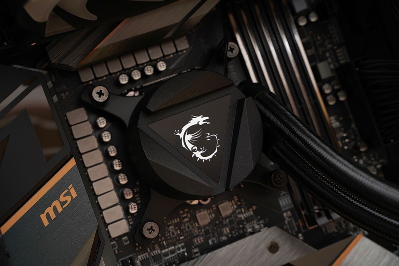 什么CPU才能喂饱高端空气？用 微星MAG Infinite RS无烬实测一下