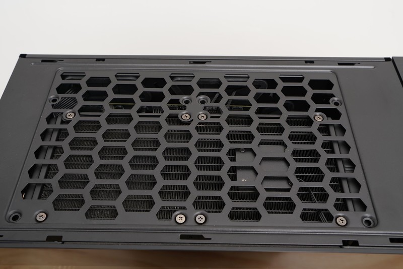 什么CPU才能喂饱高端空气？用 微星MAG Infinite RS无烬实测一下