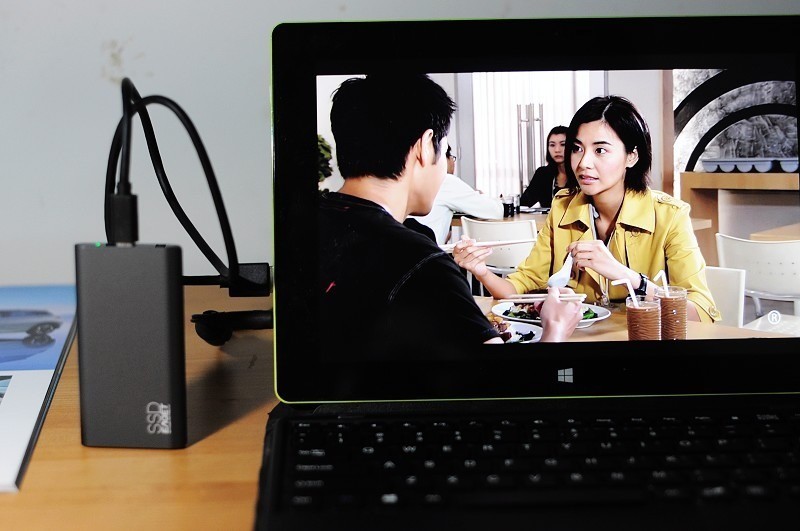 忆捷m1移动固态硬盘体验，享受数据快传的乐趣