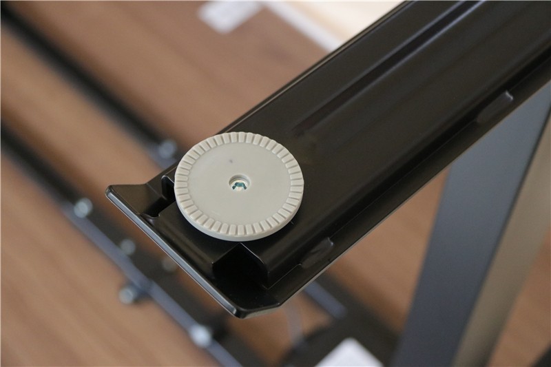 高低可调，站立坐卧都可以，网易新品升降桌体验