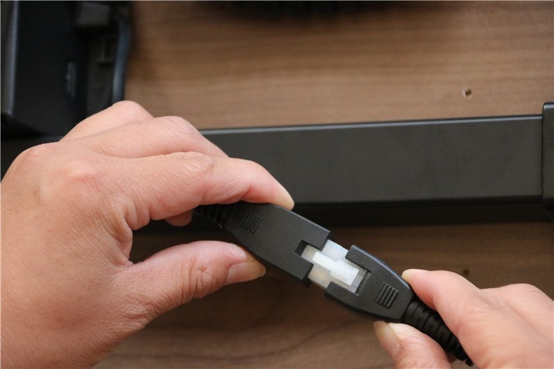 高低可调，站立坐卧都可以，网易新品升降桌体验