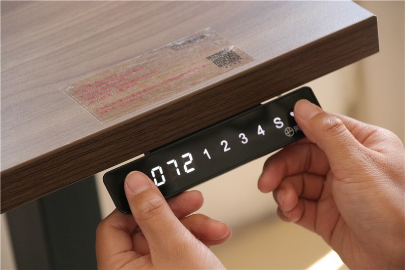 高低可调，站立坐卧都可以，网易新品升降桌体验