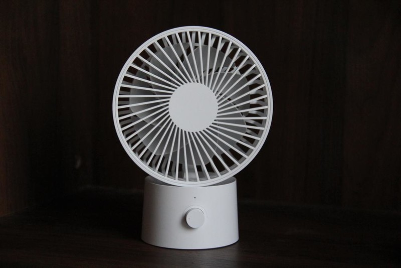 紫米桌面风扇：本可靠颜值，奈何实力不允许