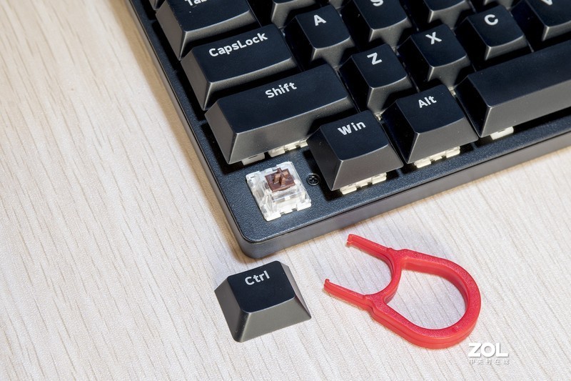 自主机械轴入门键盘新选择--雷柏V500Pro游戏机械键盘