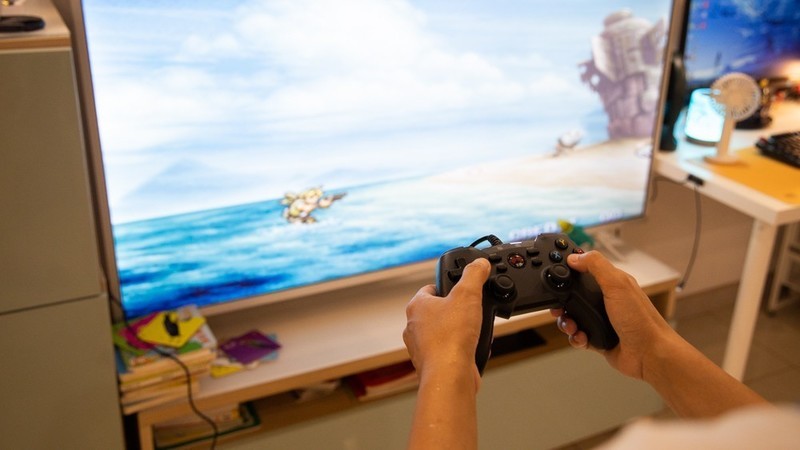 闭着眼睛买也不后悔，北通蝙蝠4游戏手柄体验