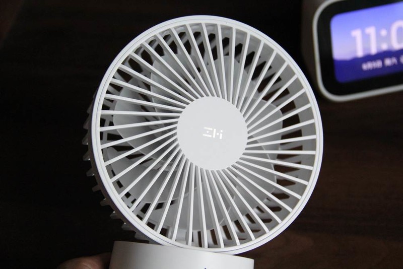 紫米桌面风扇：本可靠颜值，奈何实力不允许