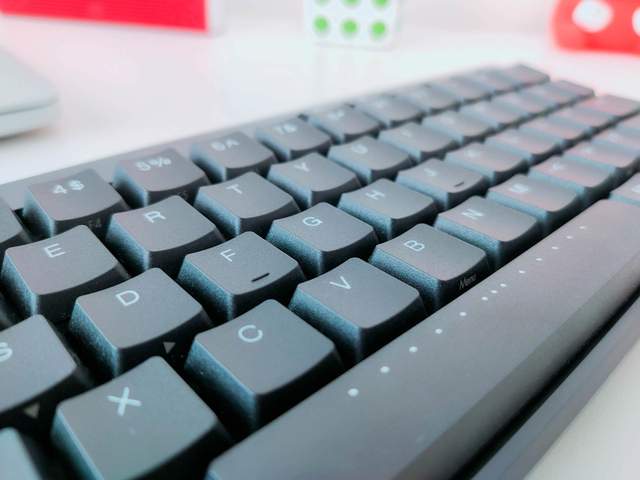 60%配列+矮轴=轻薄机械键盘，ikbc S200 Mini矮轴机械键盘评测