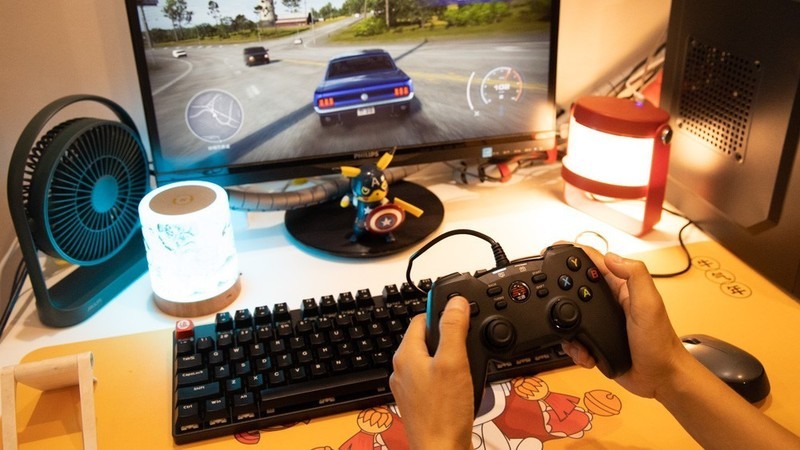 闭着眼睛买也不后悔，北通蝙蝠4游戏手柄体验