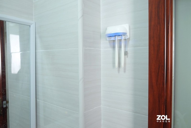 评测体验Oclean牙刷消毒器，给我带来满满的惊喜