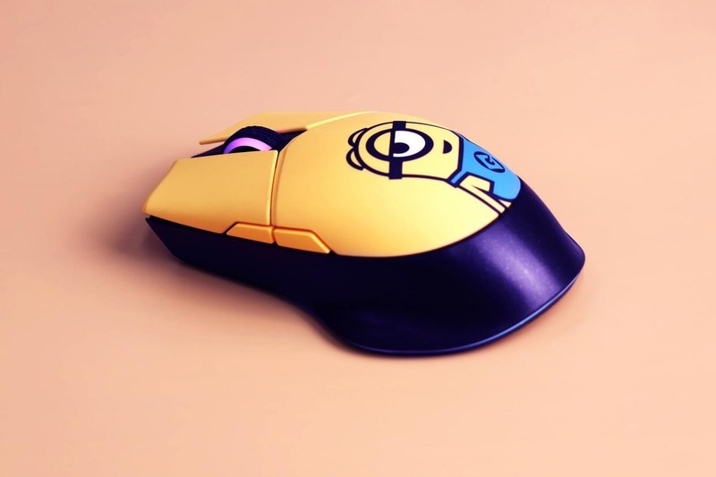 小黄人联名无线键盘鼠标评测：超萌装备陪你并肩作战!