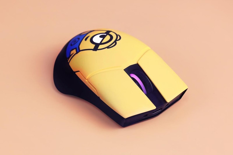 小黄人联名无线键盘鼠标评测：超萌装备陪你并肩作战!