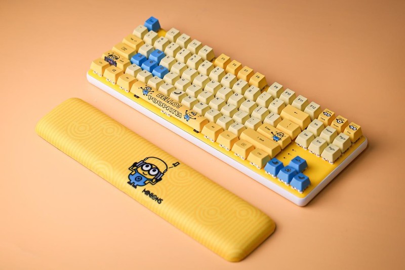 小黄人联名无线键盘鼠标评测：超萌装备陪你并肩作战!