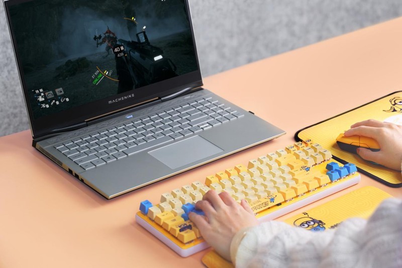 小黄人联名无线键盘鼠标评测：超萌装备陪你并肩作战!