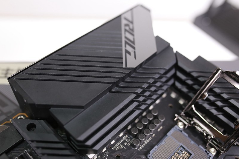 十一代酷睿装机配置： i9 11900K搭配ROG M13H超频初体验