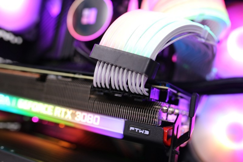 十一代酷睿装机配置： i9 11900K搭配ROG M13H超频初体验