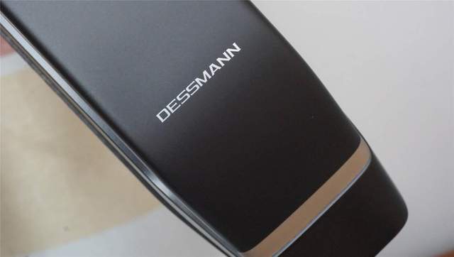 国货牵手！华为智选德施曼智能门锁开箱评测：这次颜值我买单了