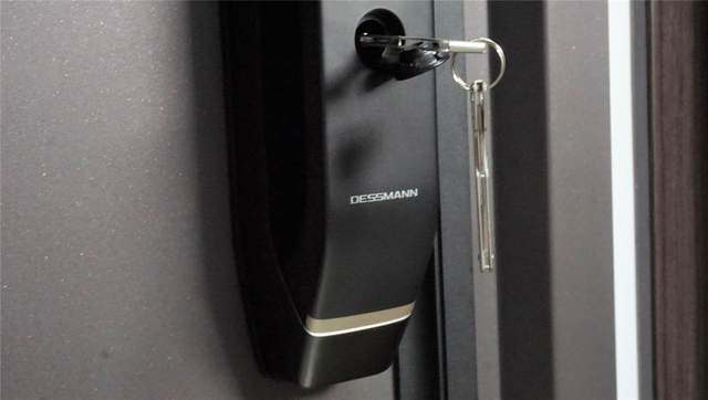 国货牵手！华为智选德施曼智能门锁开箱评测：这次颜值我买单了