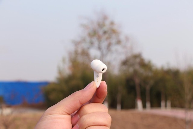 双十二最划算的蓝牙耳机，性价比之王漫步者FunBuds无可挑剔！