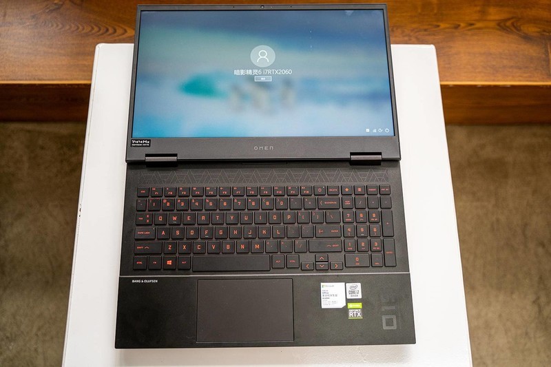 高颜值玩游戏如德芙般顺滑——暗影精灵6在此