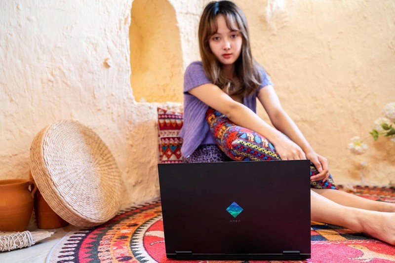 高颜值玩游戏如德芙般顺滑——暗影精灵6在此