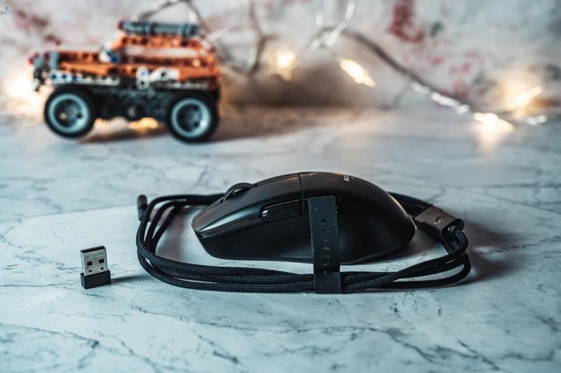 操作更顺滑的电竞鼠标，拥有100小时续航，KONE Pro Air上手