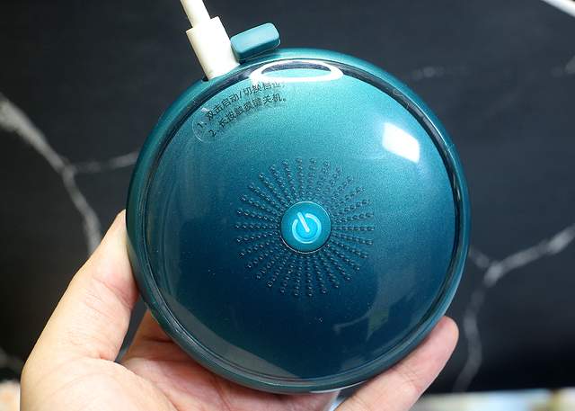 去除异味我选它，臻米冰箱除味器带来健康与清新