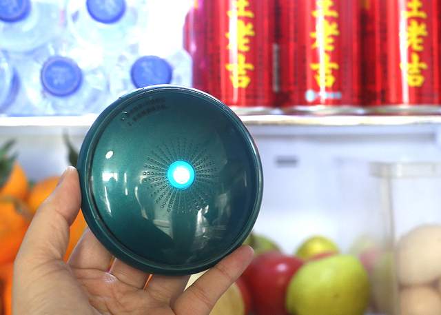 去除异味我选它，臻米冰箱除味器带来健康与清新