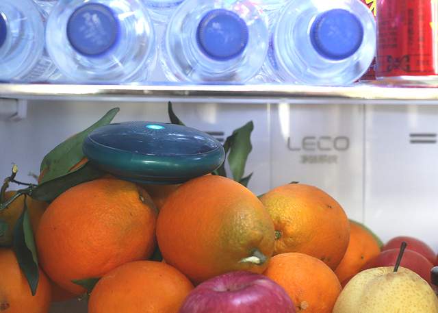 去除异味我选它，臻米冰箱除味器带来健康与清新