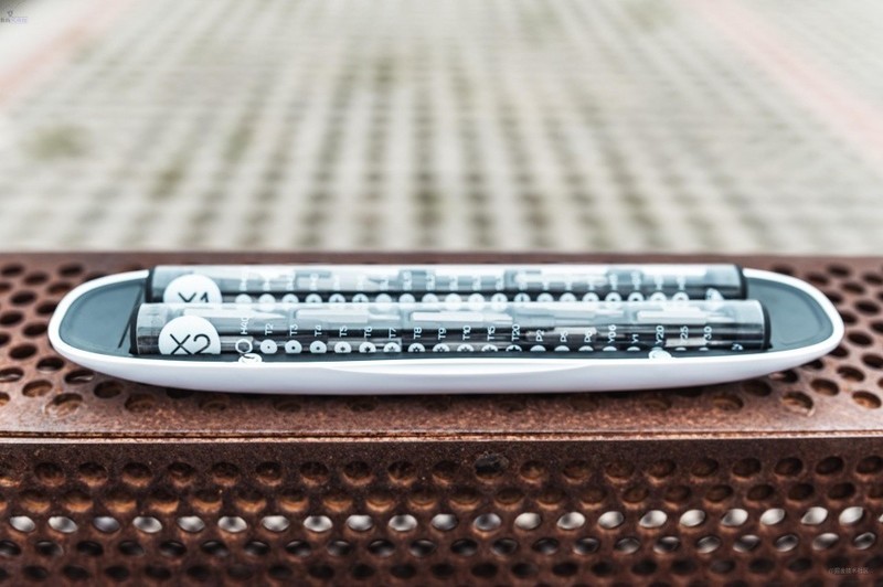 小件拆装好帮手，WOWSTICK锂电螺丝刀套装体验