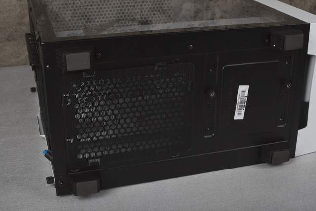 CPU核心背部装风扇可行吗？GAMEMAX布洛芬C3有新玩法