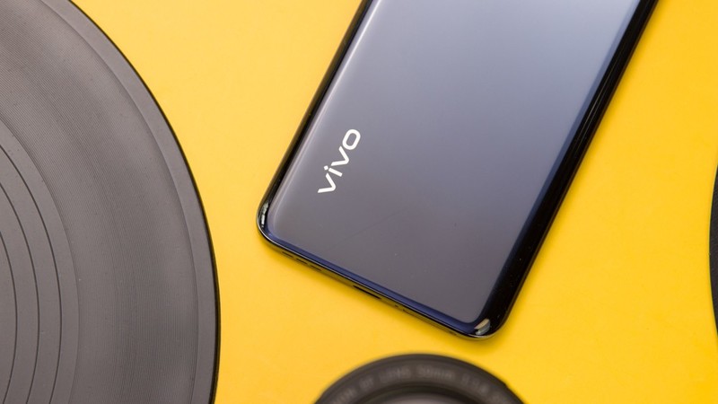 2000元的5G手机又一个选择，vivo Y73s简评