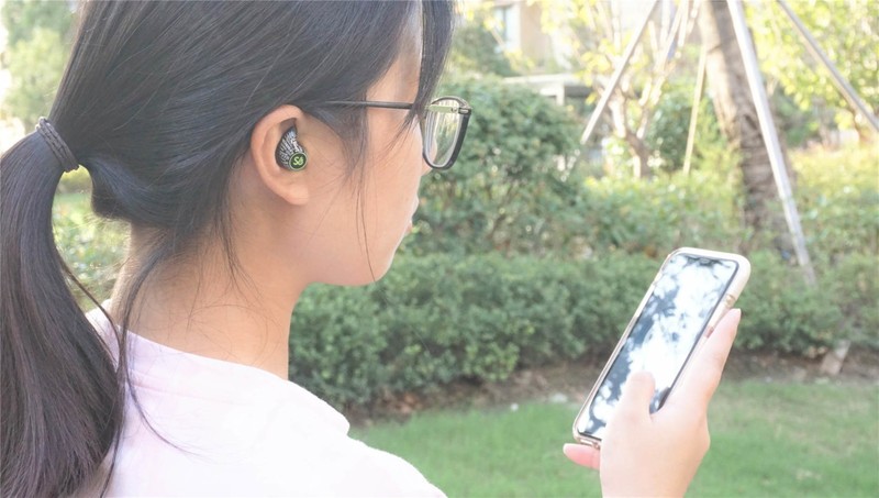 魔浪s主动降噪耳机评测：潮流动感还有全频动铁，续航40多小时