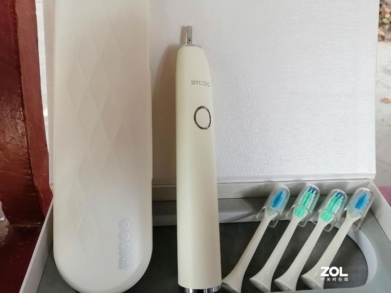 电动牙刷哪个牌子好用？BYCOO千元级医用呵护电动牙刷