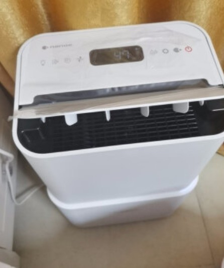 试用3个月下雨天房间潮湿阴冷的问题终于解决了，浦力适除湿机体验感受分享