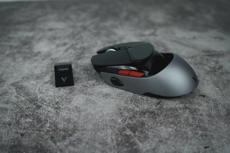 鼠标够酷，吃鸡有风度，酷炫屏显双模电竞鼠标雷柏VT960体验