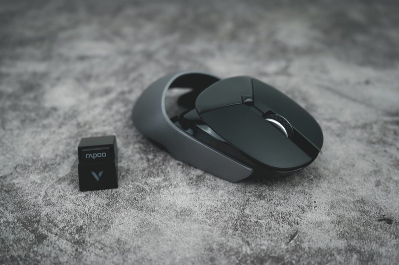 鼠标够酷，吃鸡有风度，酷炫屏显双模电竞鼠标雷柏VT960体验