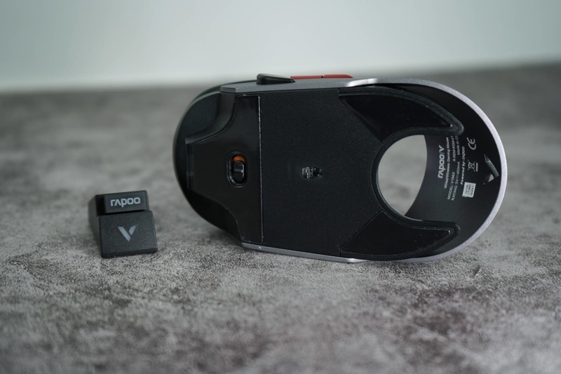 鼠标够酷，吃鸡有风度，酷炫屏显双模电竞鼠标雷柏VT960体验