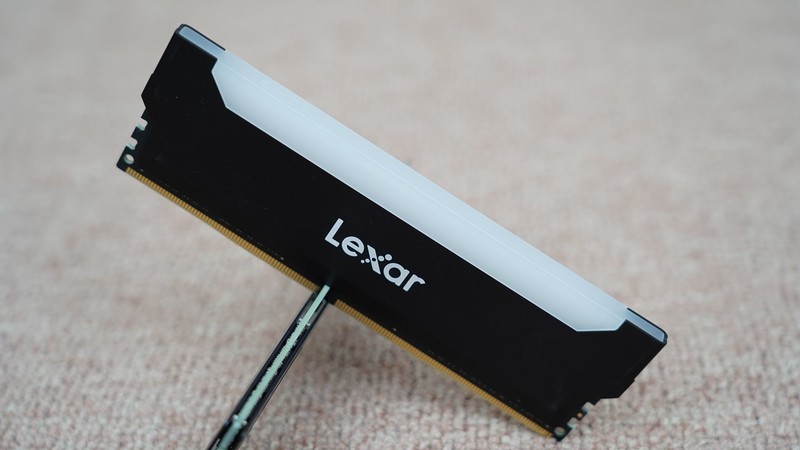 Intel 11代CPU有多强？i7 11700KF、10700K对比实测告诉你