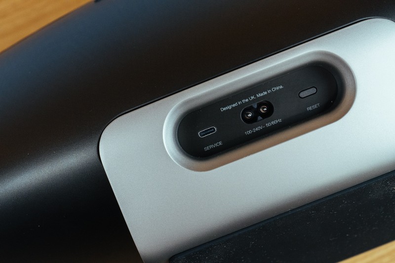 经典的传承，齐柏林飞艇御风而来：B&W 宝华韦健 Zeppelin 5 蓝牙音箱