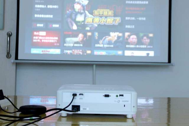 游戏追剧兼顾，4K画质高亮度低延迟，优派PX701-4K评测